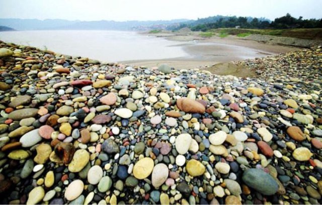 网络图片(侵删) 网络图片(侵删)