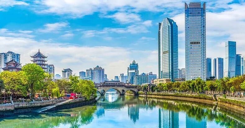 网络图片(侵删) 网络图片(侵删)