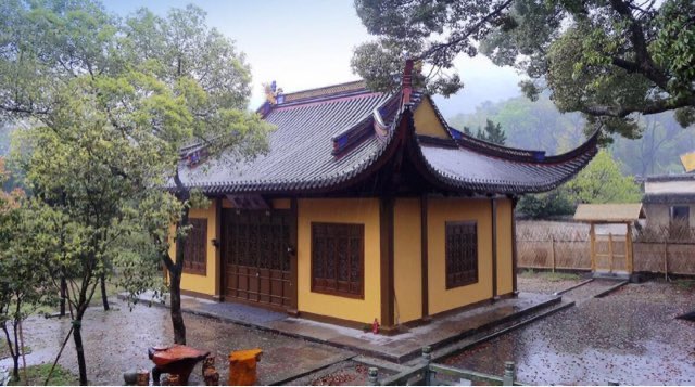 网络图片(侵删) 网络图片(侵删)