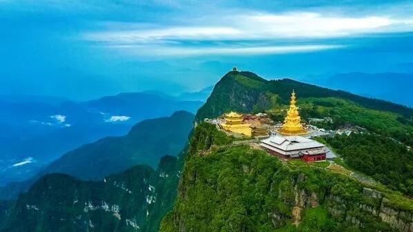 网络图片(侵删) 网络图片(侵删)