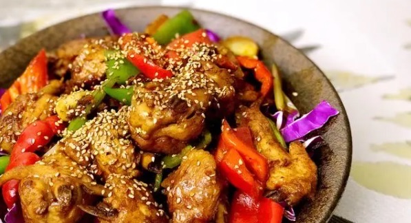 网络图片(侵删) 网络图片(侵删)