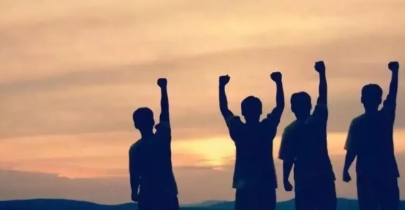 网络图片(侵删) 网络图片(侵删)