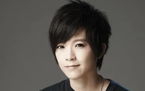 网络图片(侵删) 网络图片(侵删)