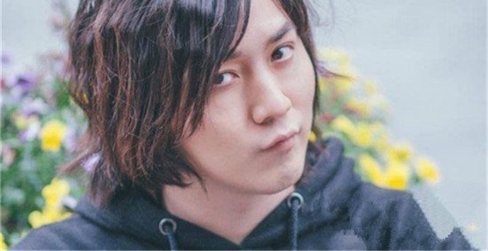 网络图片(侵删) 网络图片(侵删)