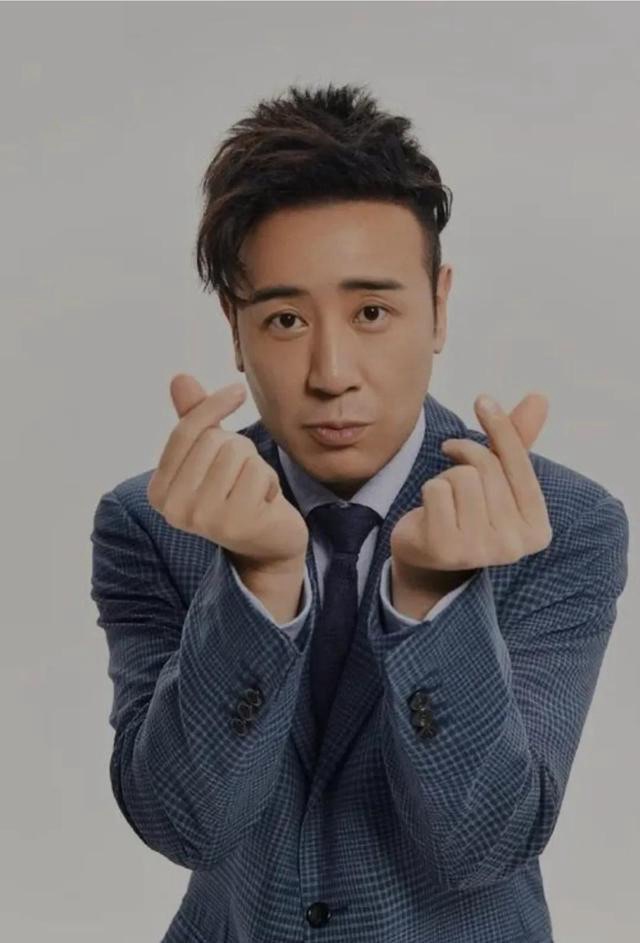 网络图片(侵删) 网络图片(侵删)