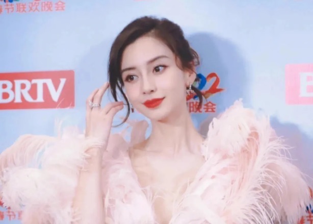 网络图片(侵删) 网络图片(侵删)